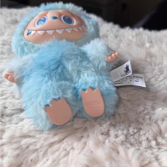 Labubu The Monsters Big Into Energy Hope - Picture 8 of 14